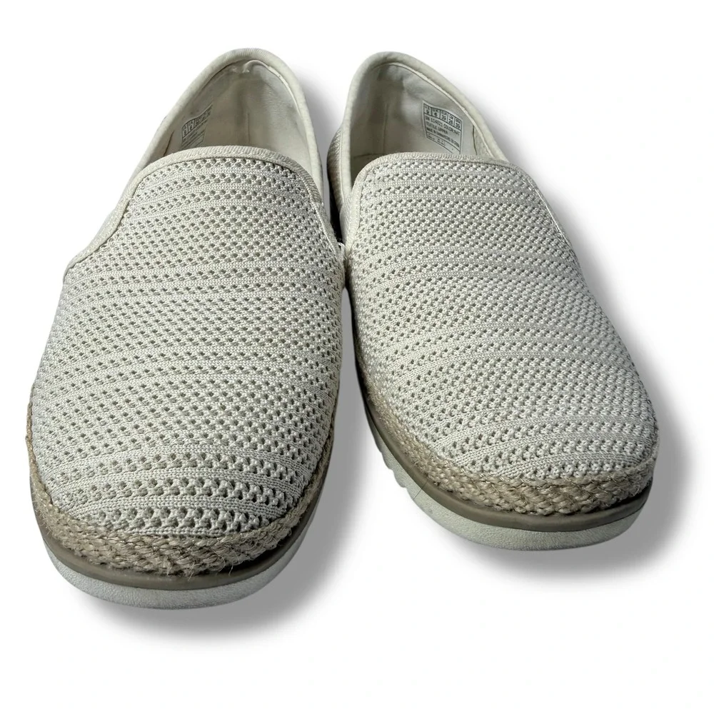 BOBS by Skechers Flexpadrille Lo slip-on shoes Women's Tan Knit Memory Foam Sz 9